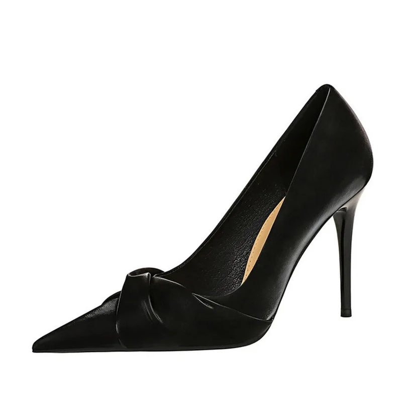 Sandália Pointy Toe com Salto Alto Stiletto